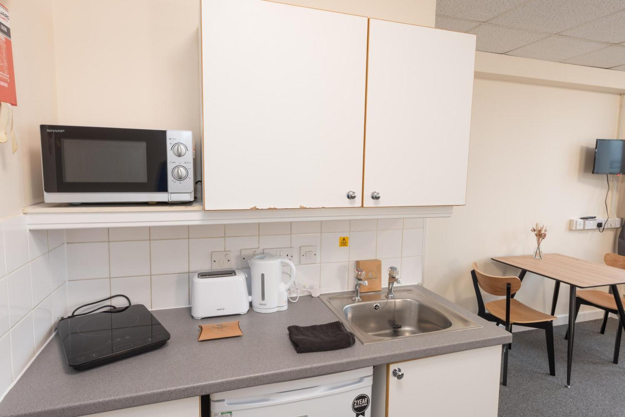 Superior En-suite 6 Apartment Plymouth